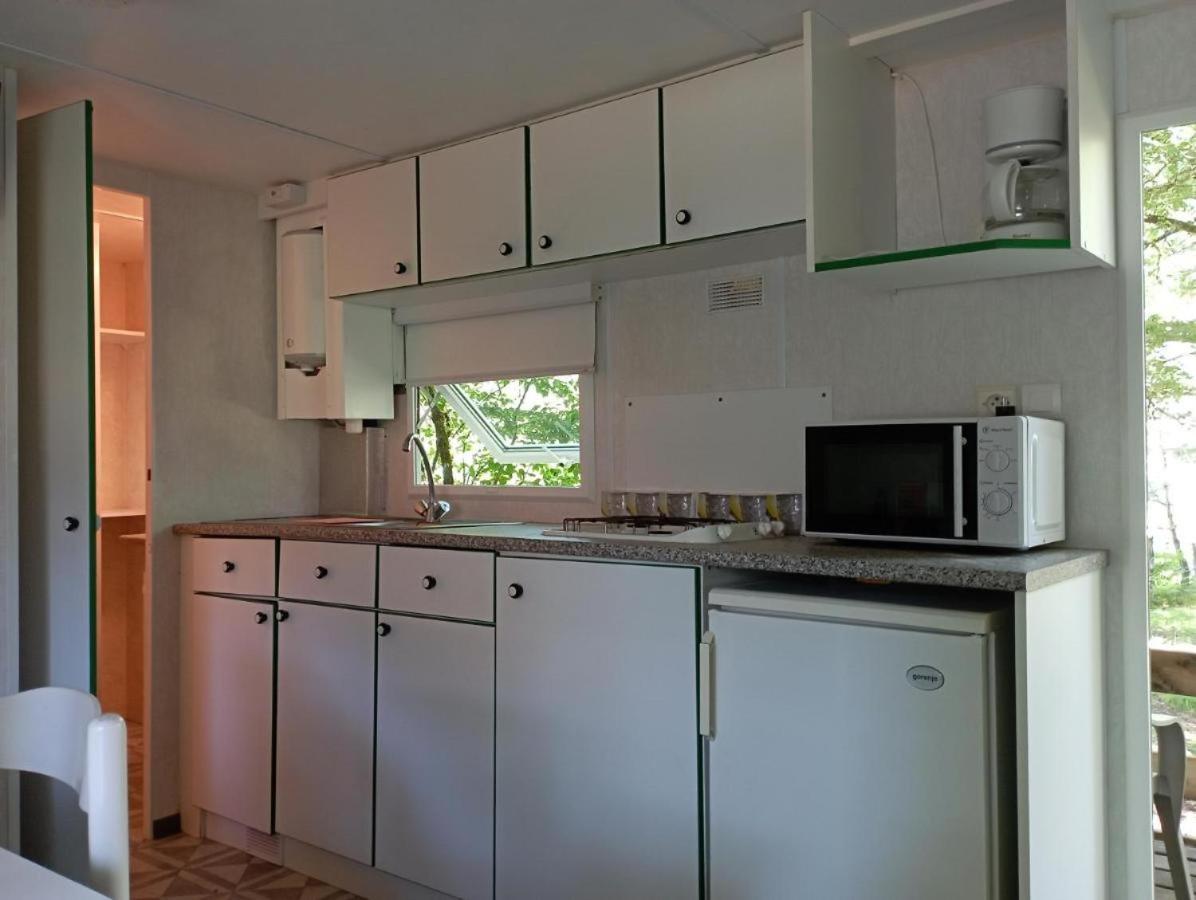 Mobil Home Faux-la-Montagne Ngoại thất bức ảnh